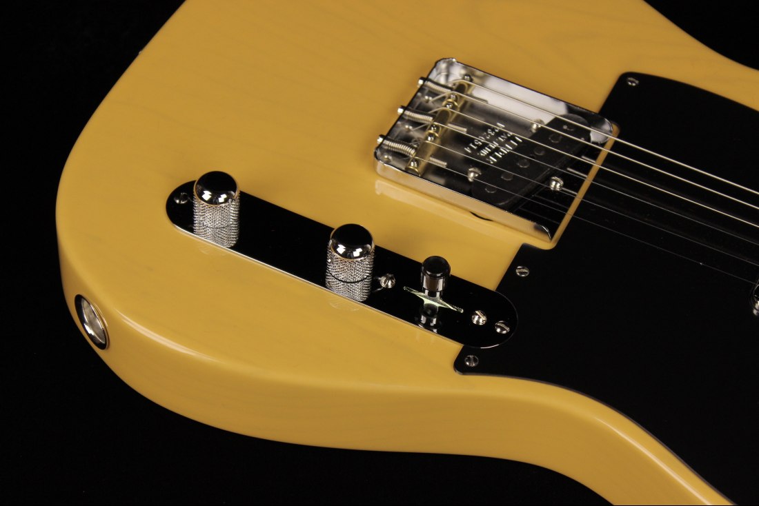 Fender American Vintage II 1951 Telecaster