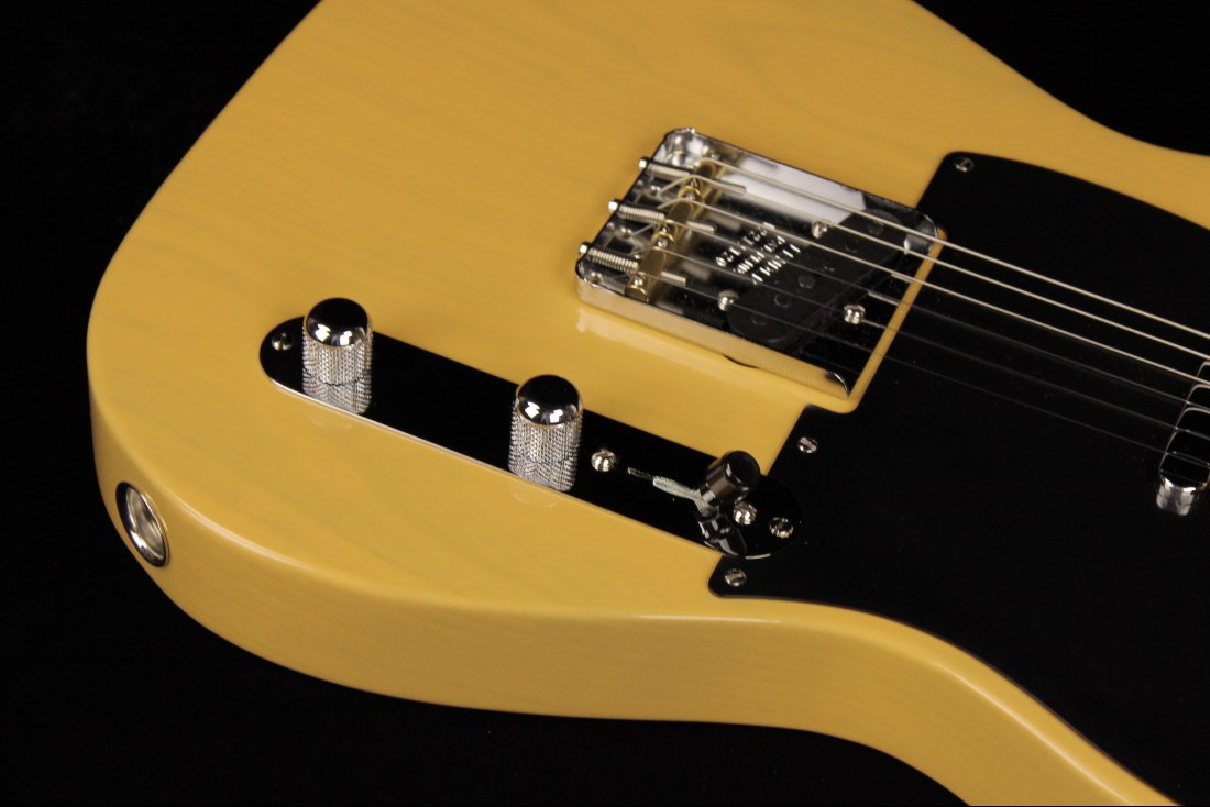 Fender American Vintage II 1951 Telecaster