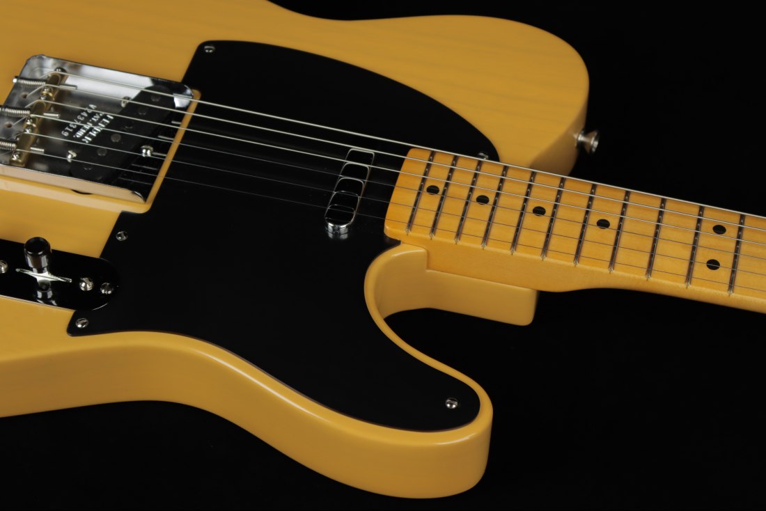 Fender American Vintage II 1951 Telecaster