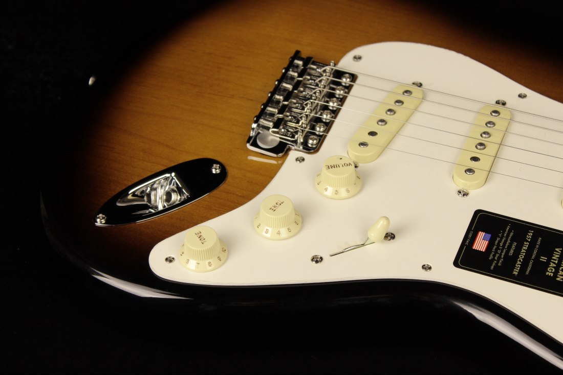 Fender American Vintage II 1957 Stratocaster - 2CS