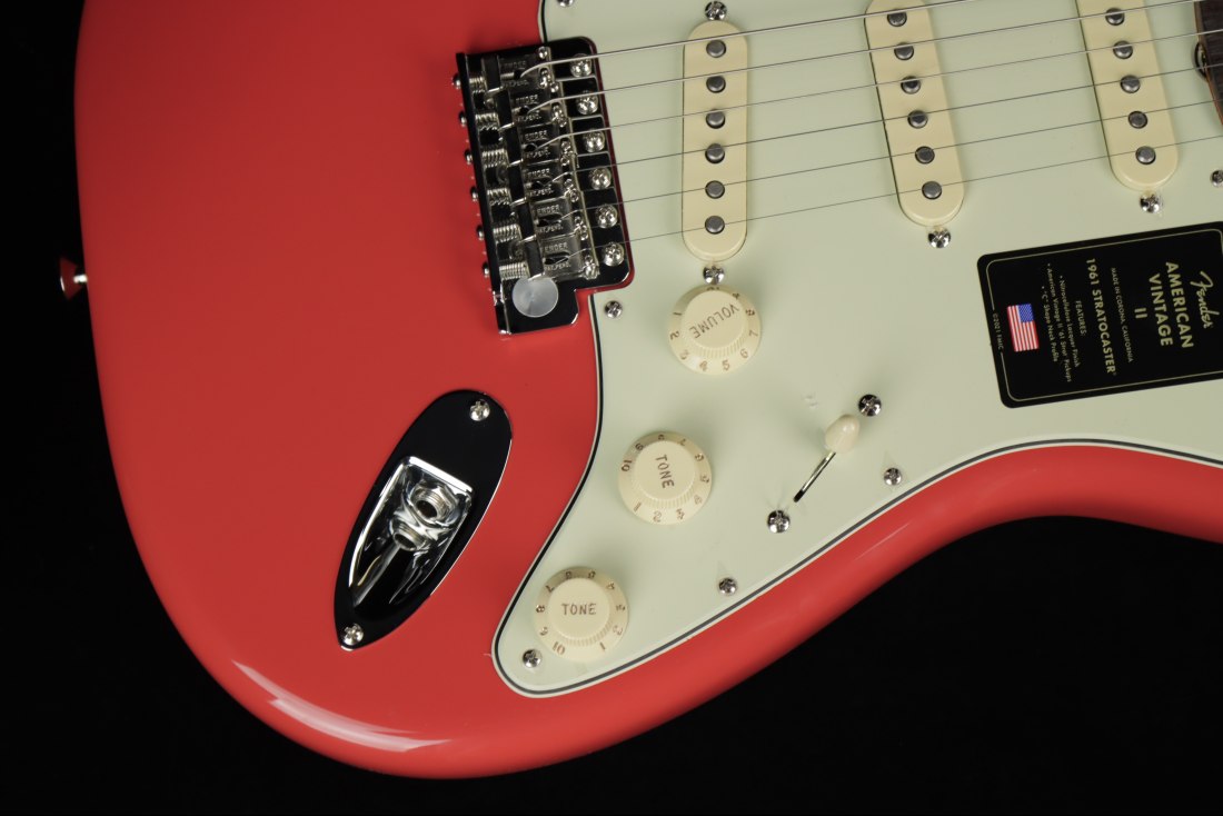 Fender American Vintage II 1961 Stratocaster - FRD
