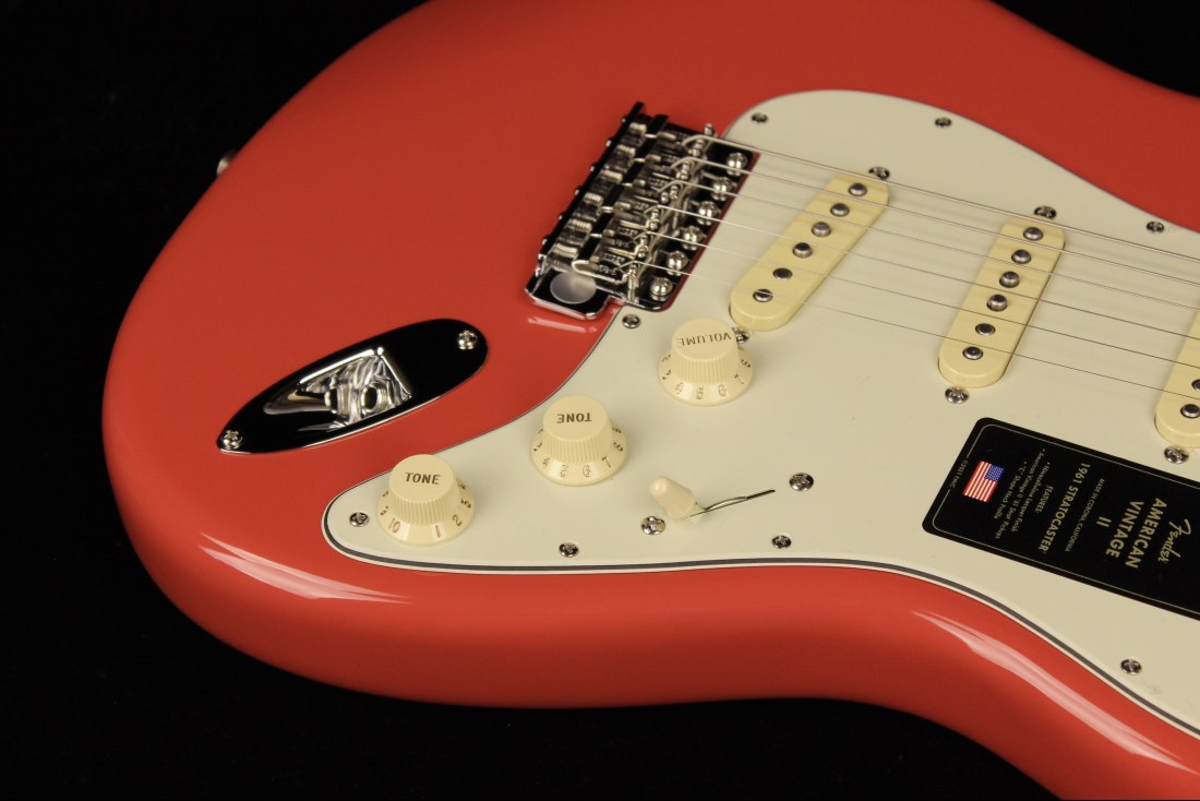 Fender American Vintage II 1961 Stratocaster - FRD