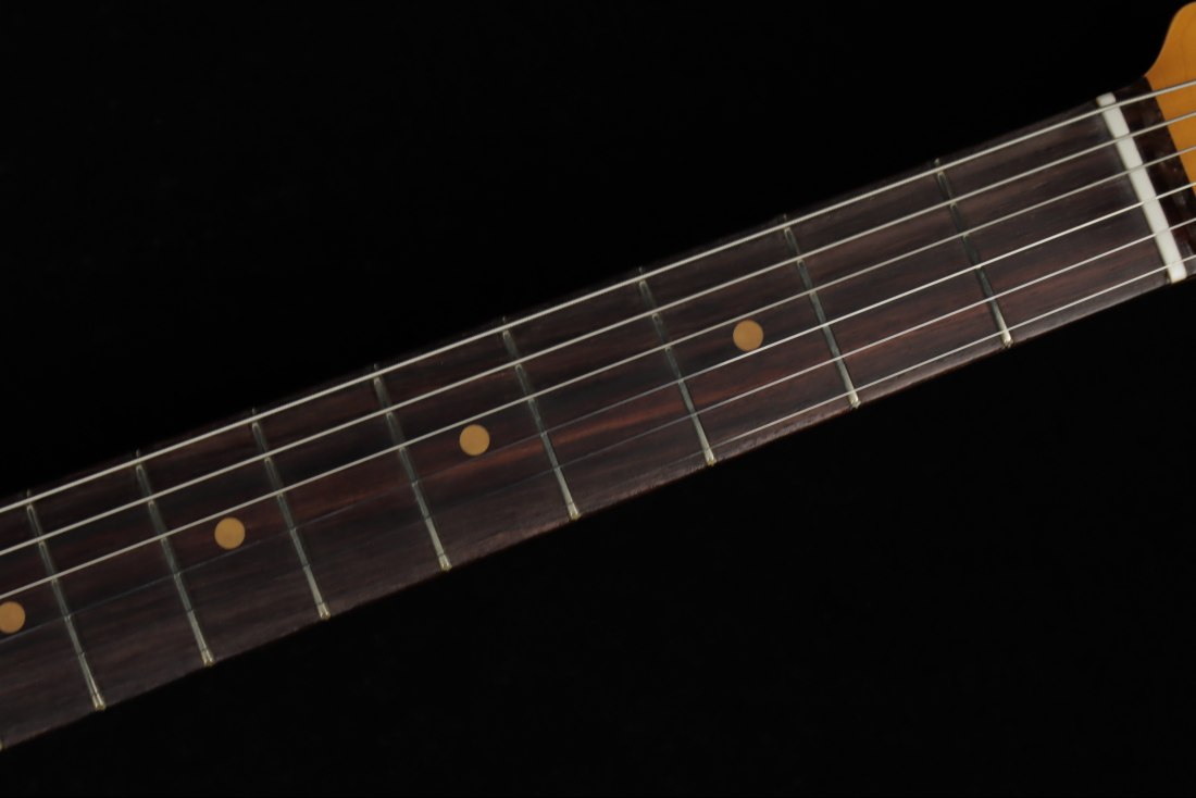 Fender American Vintage II 1961 Stratocaster - FRD