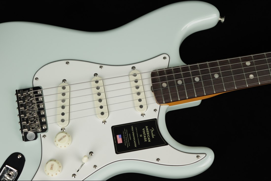 Fender American Vintage II 1965 Stratocaster - SNB