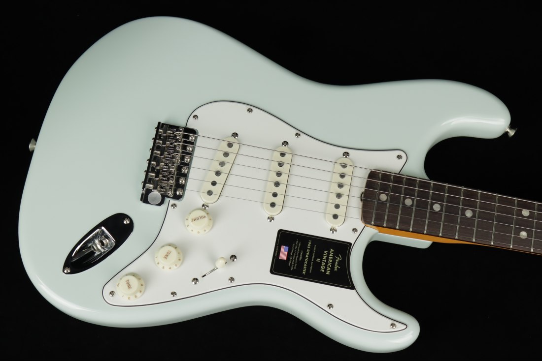 Fender American Vintage II 1965 Stratocaster - SNB