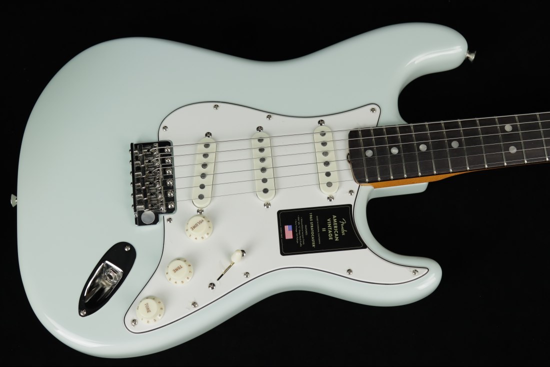 Fender American Vintage II 1965 Stratocaster - SNB