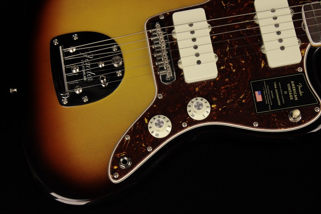 Fender American Vintage II 1966 Jazzmaster - 3CS