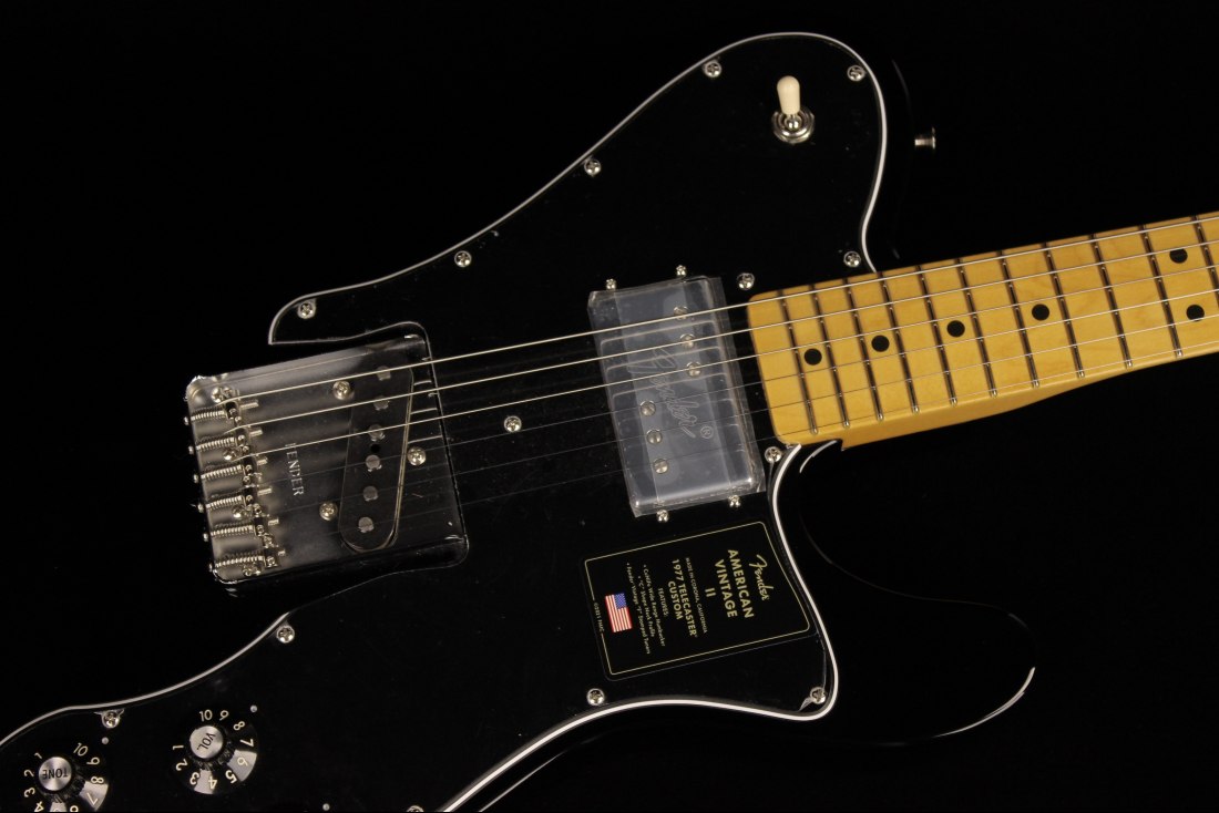 Fender American Vintage II 1977 Telecaster Custom - BLK