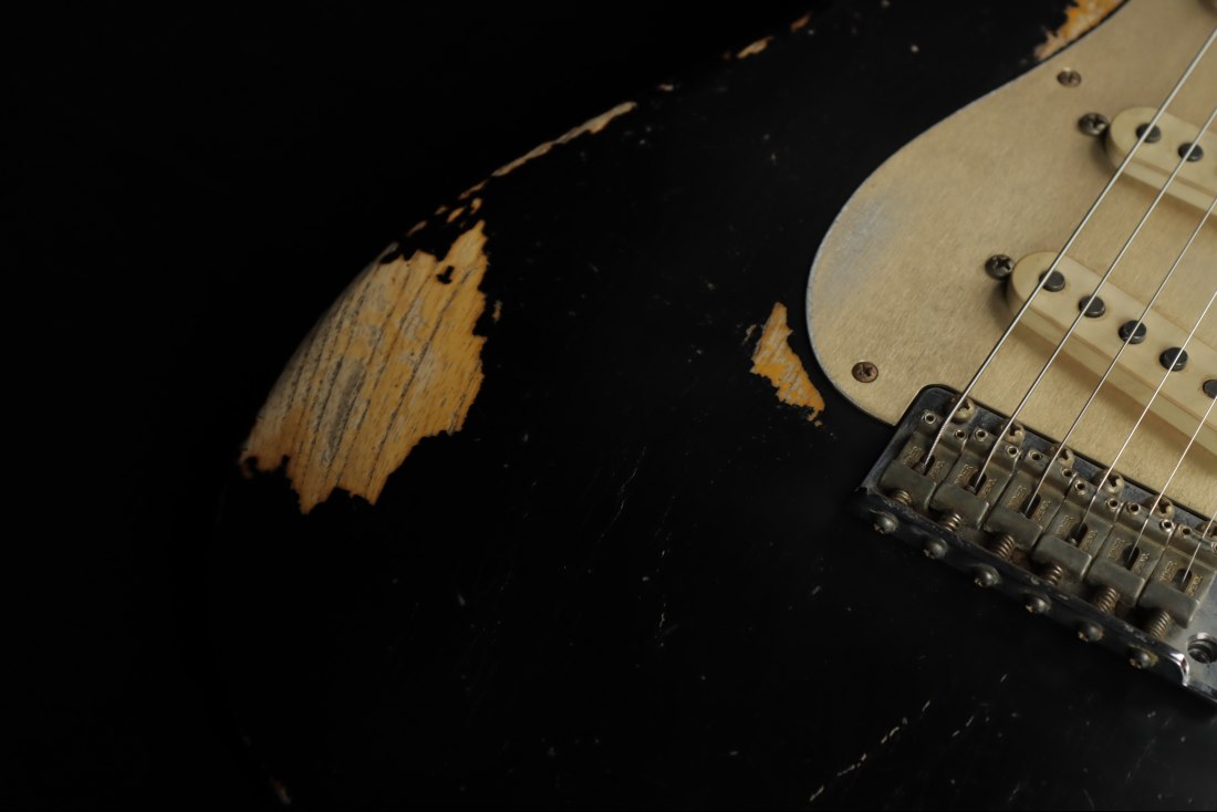 Fender Custom 1956 Stratocaster Heavy Relic Masterbuilt Andy Hicks - BLKoVBL