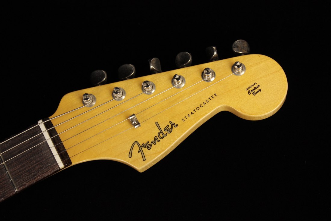 Fender Custom 1959 Stratocaster Hardtail Deluxe Closet Classic - AVW