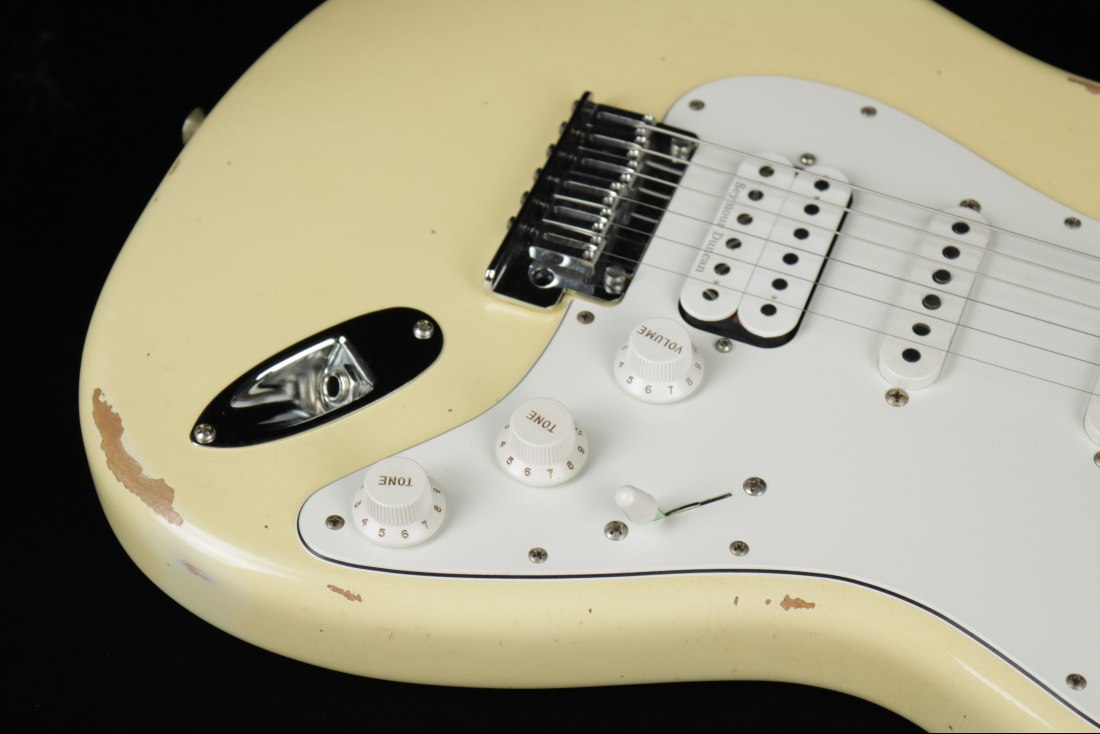 Fender Custom 1960 Stratocaster HSS Heavy Relic - AVWT