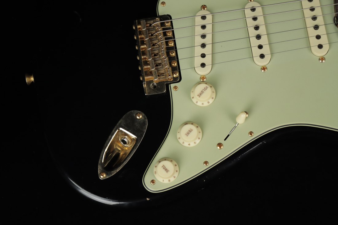 Fender Custom 1960 Stratocaster Relic - BK