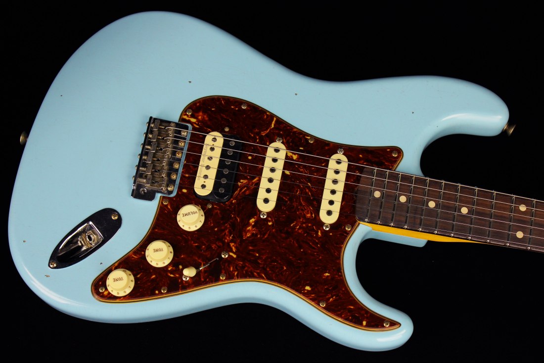 Fender Custom 1961 Stratocaster HSS Journeyman Relic - DNB
