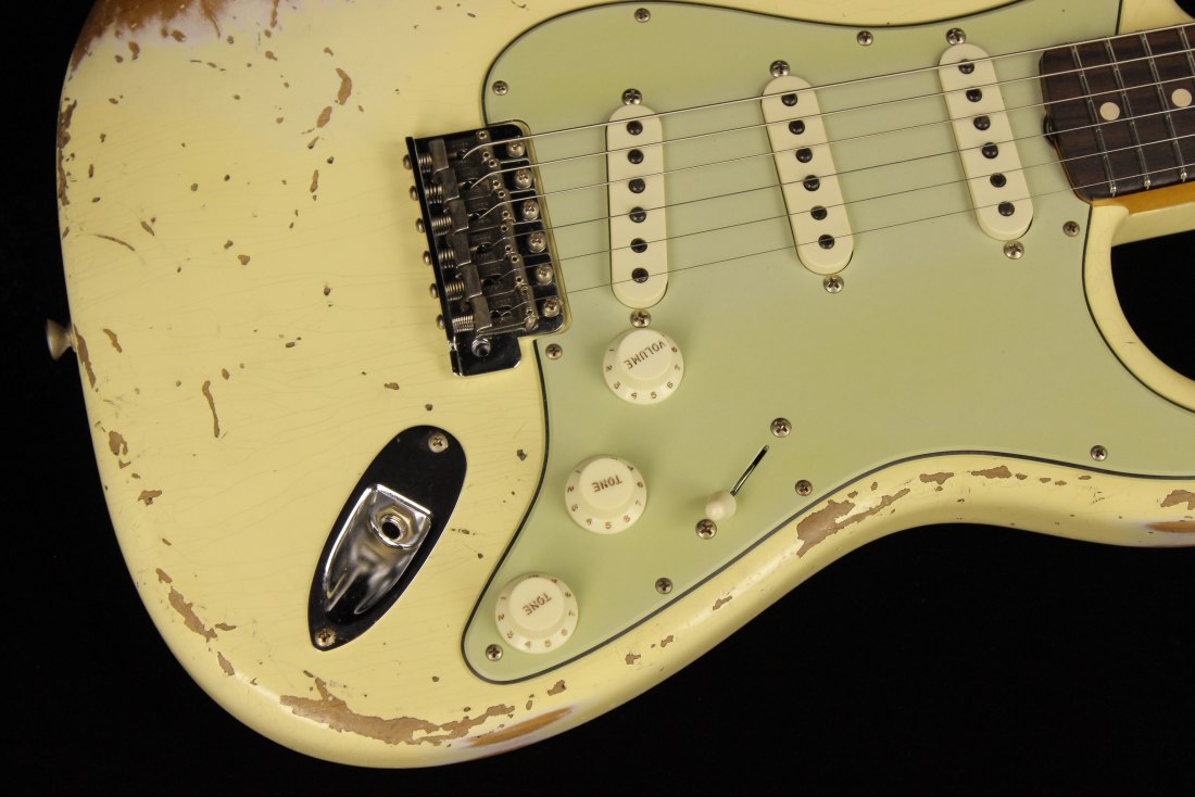 Fender Custom 1961 Stratocaster Heavy Relic - AVWH