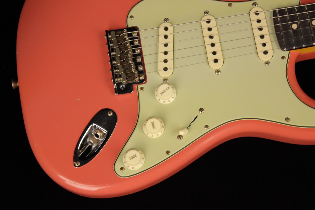 Fender Custom 1961 Stratocaster Journeyman Relic - FAFRD