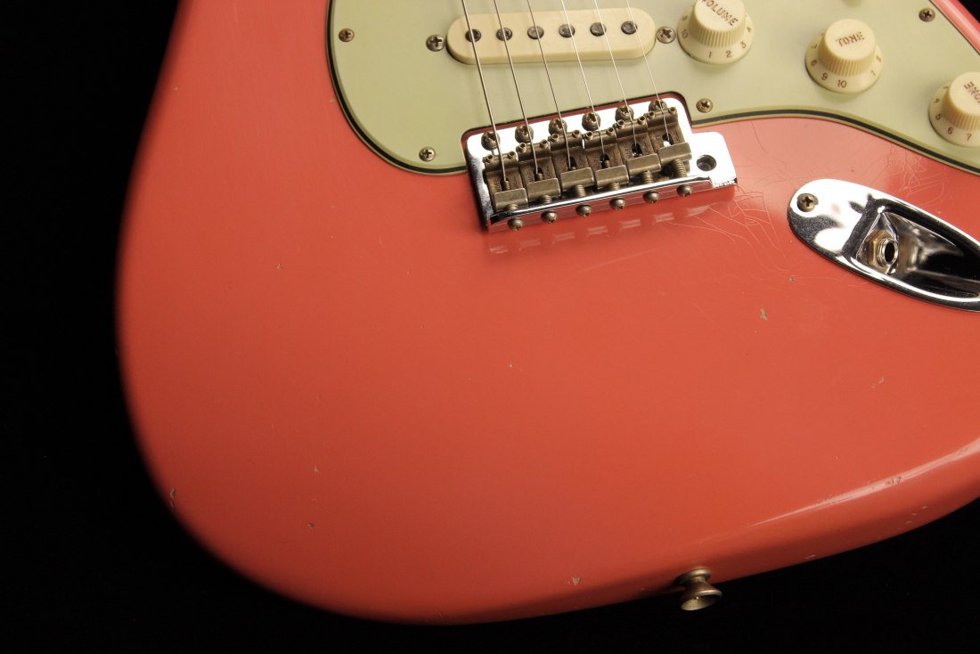 Fender Custom 1961 Stratocaster Journeyman Relic - FAFRD