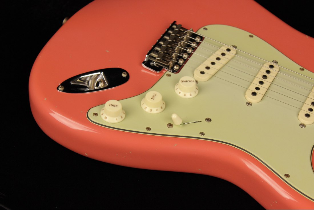 Fender Custom 1961 Stratocaster Journeyman Relic - FAFRD