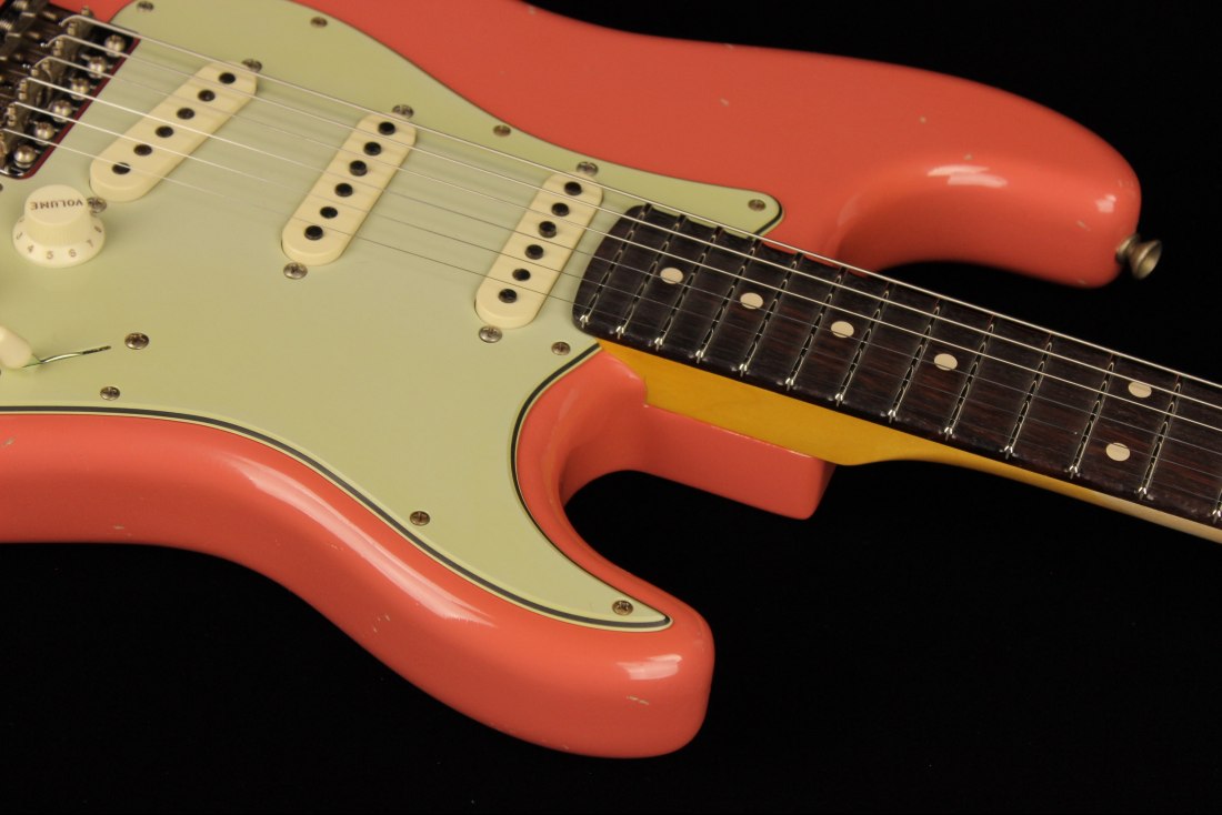 Fender Custom 1961 Stratocaster Journeyman Relic - FAFRD