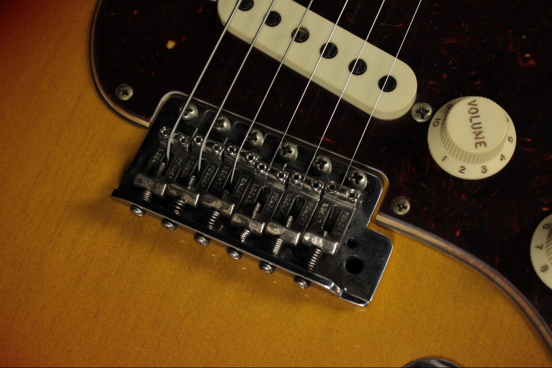 Fender Custom 1961 Stratocaster Journeyman Relic - 3CS