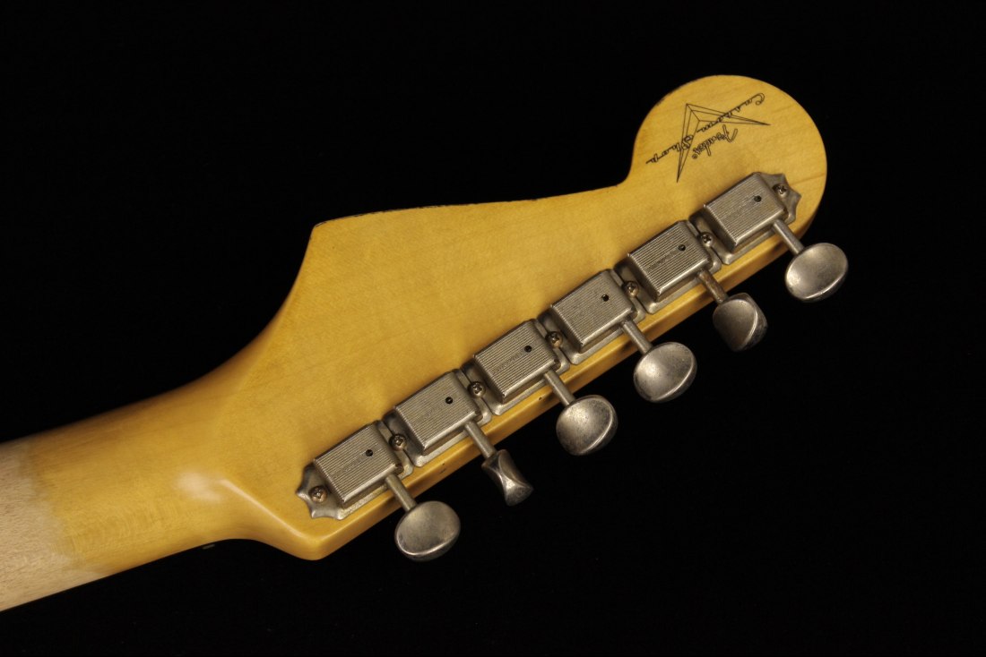 Fender Custom 1961 Stratocaster Relic -  OLY