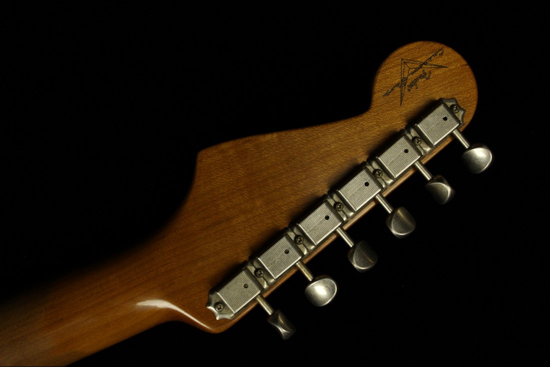 Fender Custom 1962 Stratocaster Heavy Relic - AVW