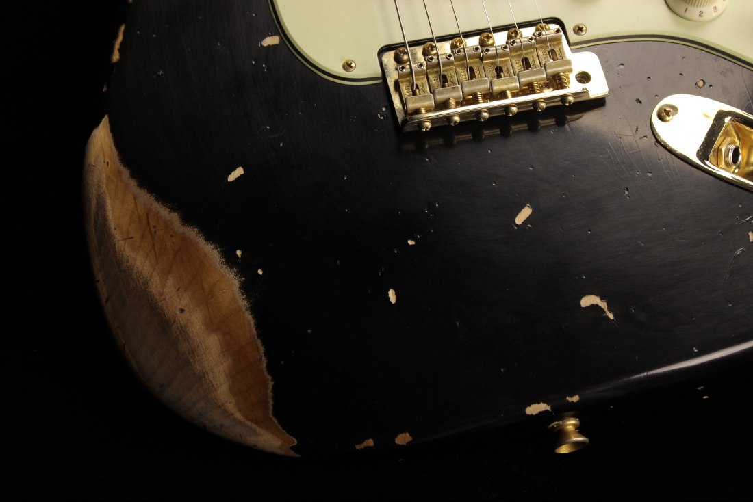 Fender Custom 1962 Stratocaster Heavy Relic - ABLK