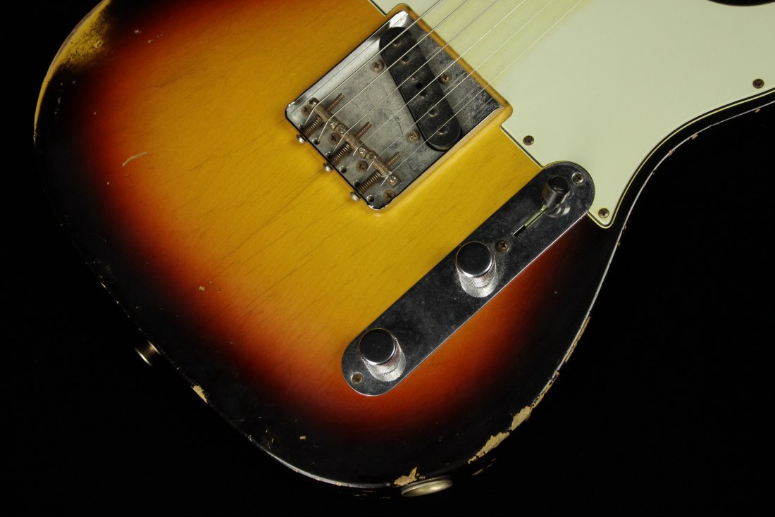 Fender Custom 1963 Modern Spec Relic Telecaster - 3CS