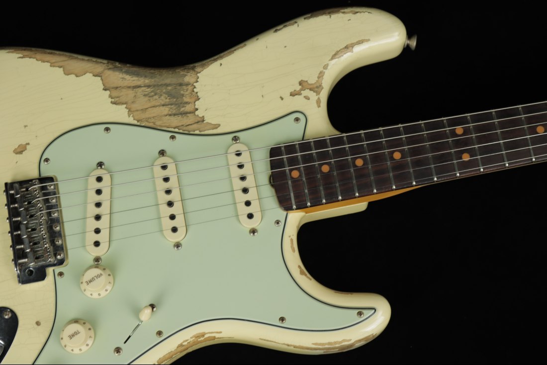 Fender Custom 1963 Stratocaster Super Heavy Relic Limited - AVW