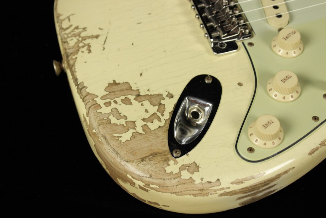 Fender Custom 1963 Stratocaster Super Heavy Relic Limited - AVW