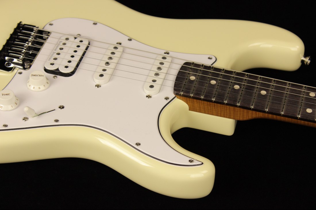 Fender Custom 1965 Stratocaster HSS NOS - VWH