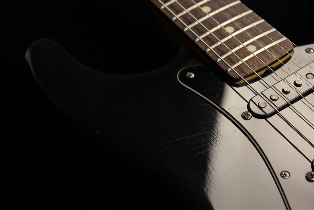 Fender Custom Limited 1964 Stratocaster Relic - BLK
