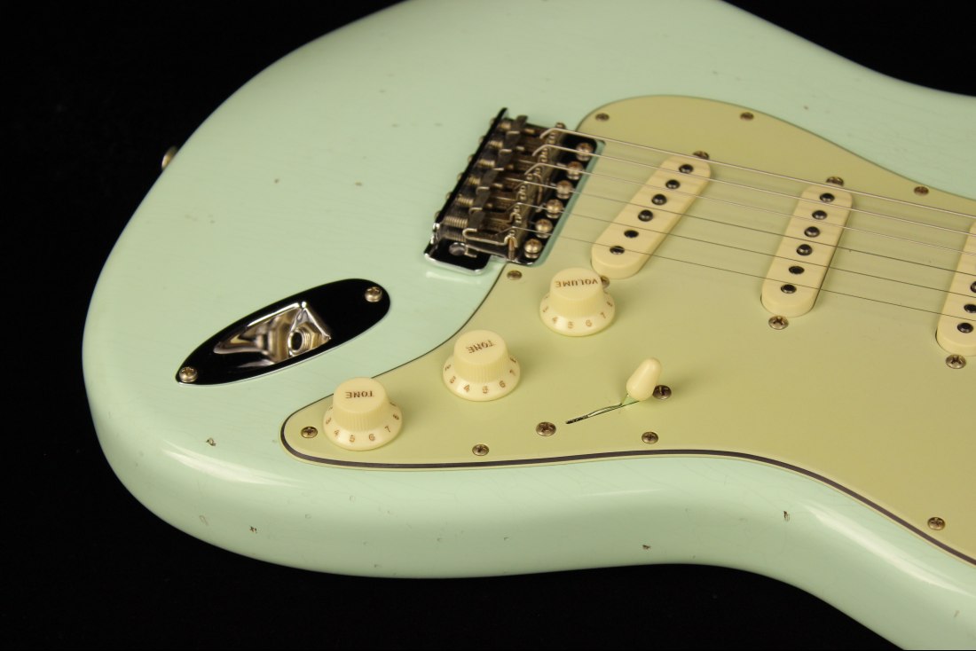 Fender Custom Limited Edition 1960 Stratocaster Journeyman Relic