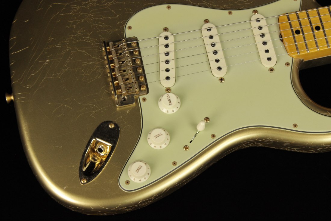 Fender Custom Limited Edition 1962 Stratocaster Bone Tone Journeyman Relic - AAZG