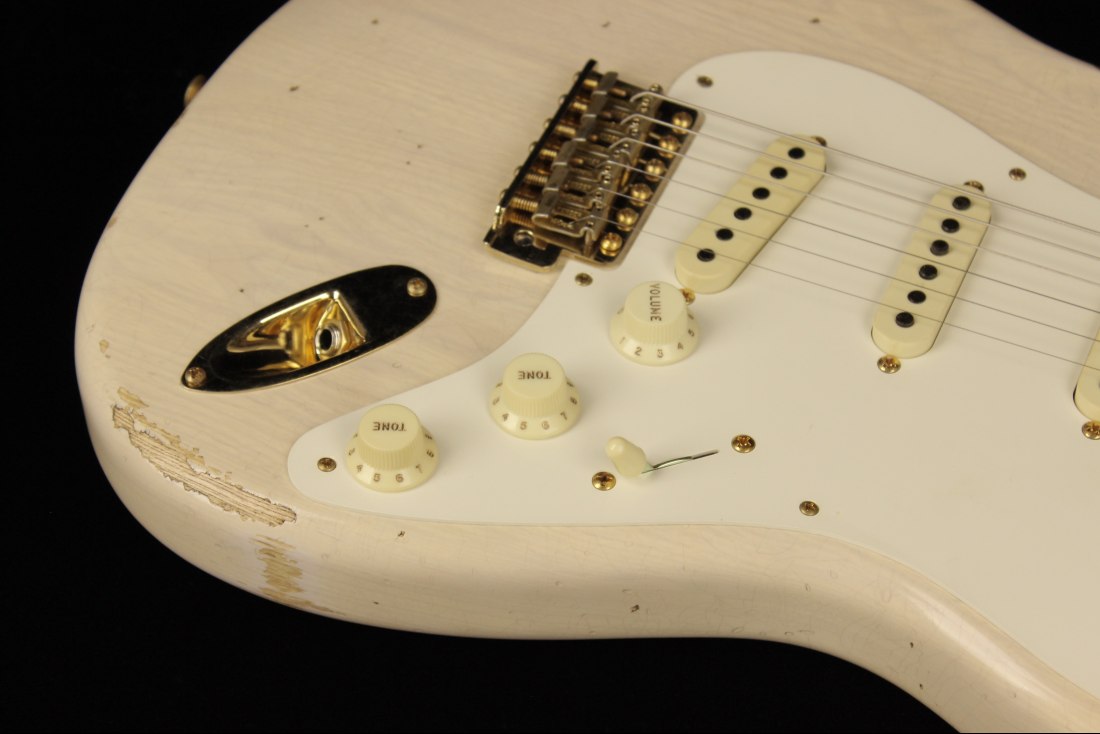 Fender Custom Limited Edition '57 Stratocaster Relic - AWBL