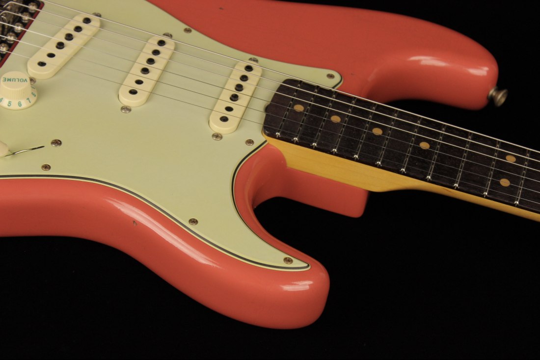 Fender Custom Limited Edition '64 Stratocaster Journeyman Relic - FAFRD