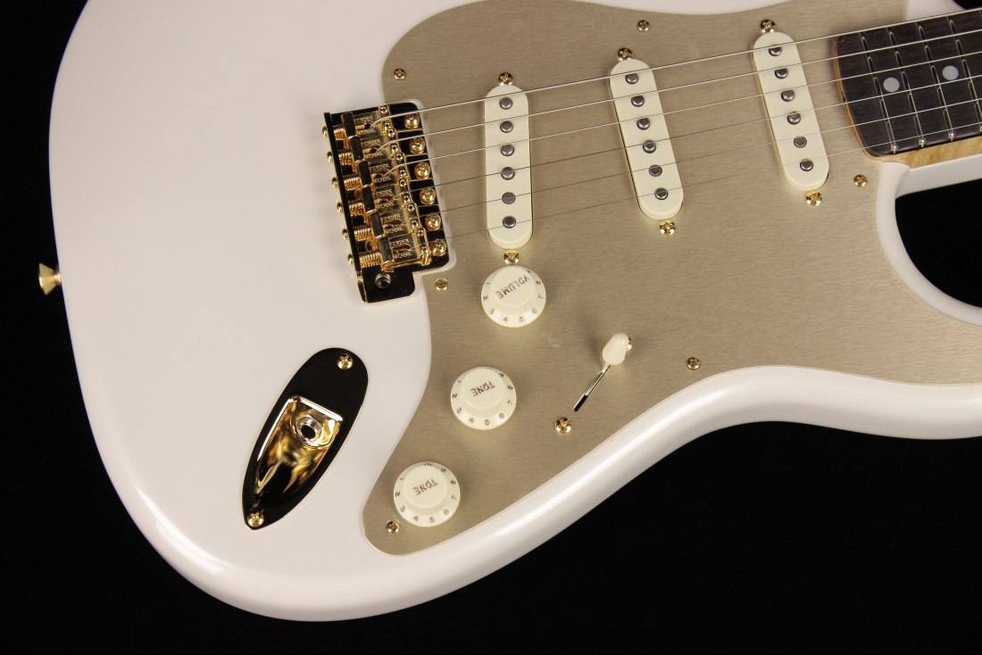 Fender Custom Limited Edition 75th Anniversary Stratocaster NOS