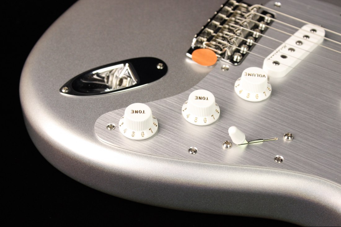 Fender H.E.R. Stratocaster