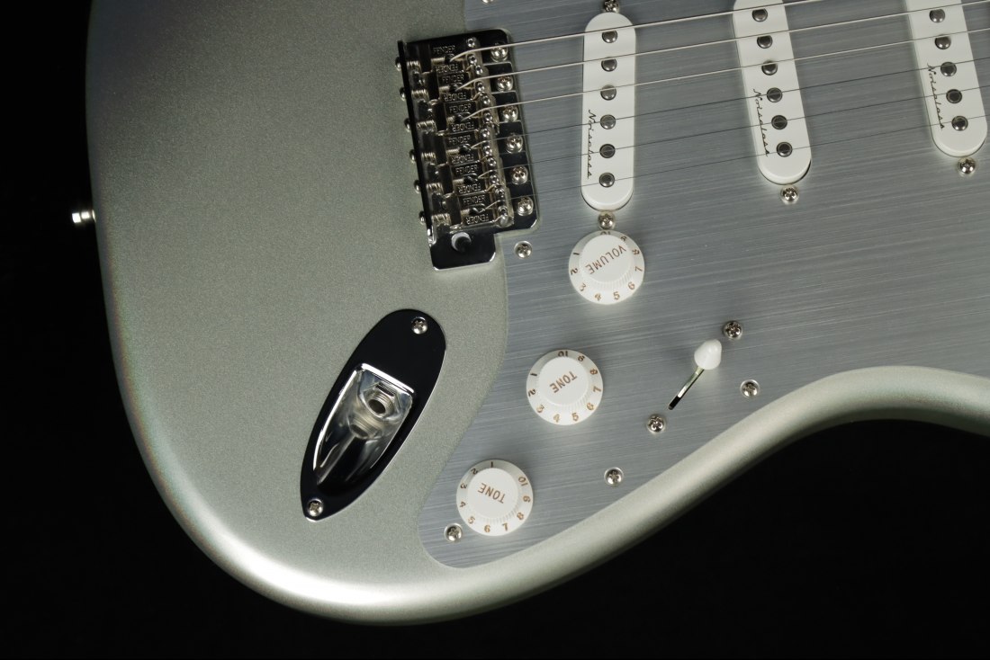 Fender H.E.R. Stratocaster