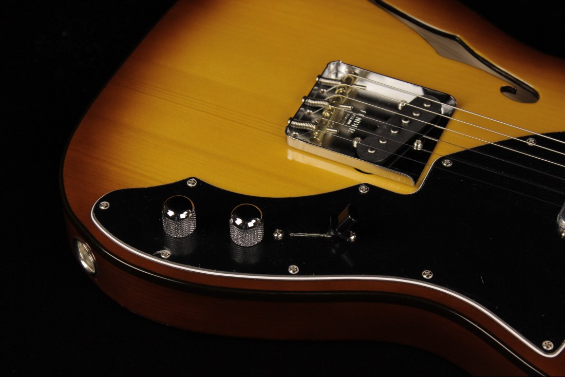 Fender Limited Edition Suona Telecaster Thinline