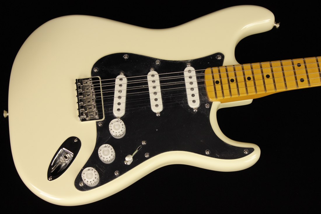 Fender Nile Rodgers Hitmaker Stratocaster