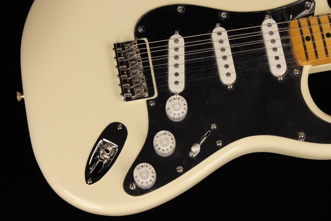 Fender Nile Rodgers Hitmaker Stratocaster