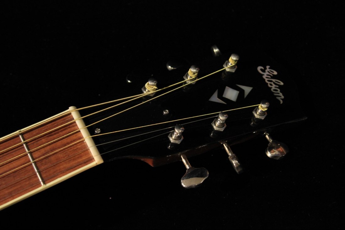 Gibson Advanced Jumbo