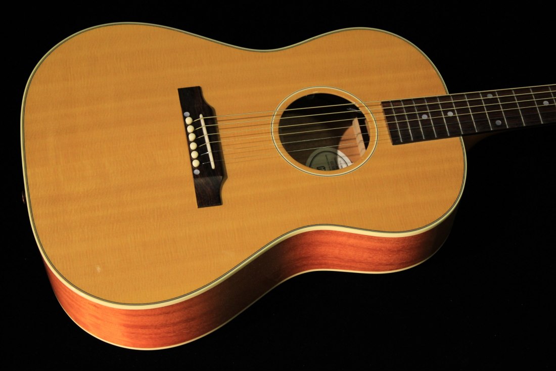 Gibson LG-2 American Eagle