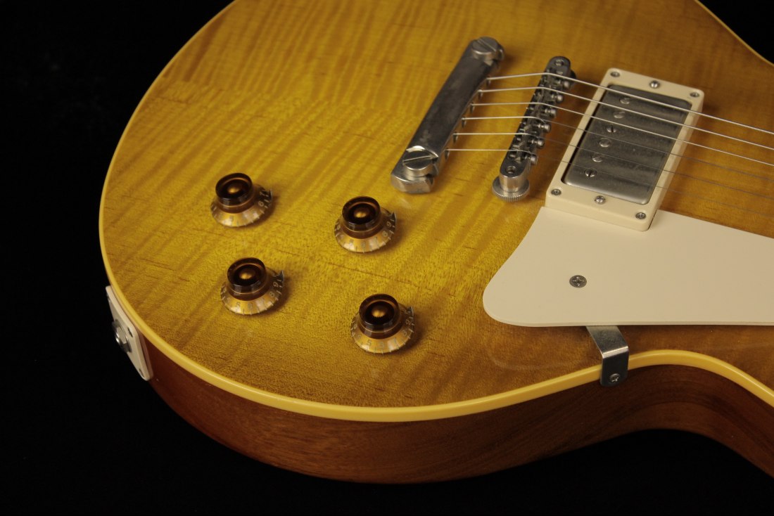 Gibson Custom 1958 Les Paul Standard “Custom Authentic Series” Flame Top