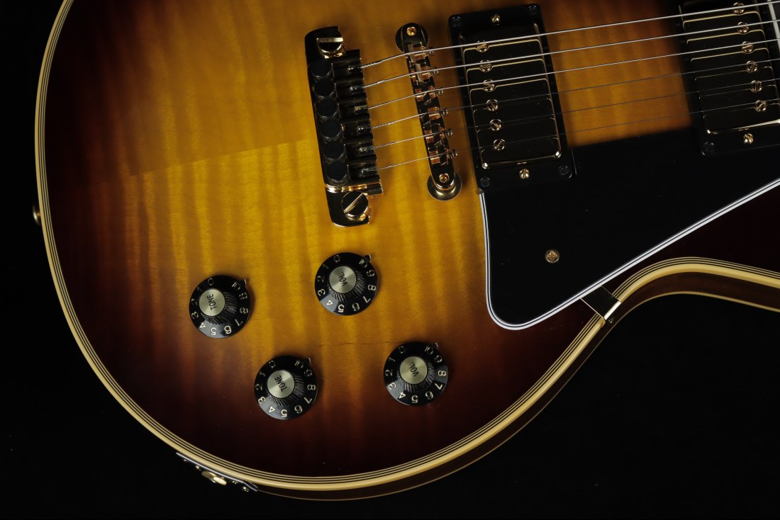 Gibson Custom 1968 Les Paul Custom Reissue AAA Flame Top Super 400 Inlays VOS