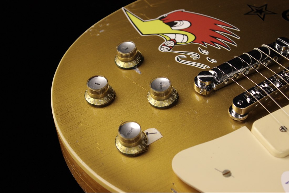 Gibson Custom 1976 Les Paul Deluxe Mike Ness Goldtop Murphy Lab Replica
