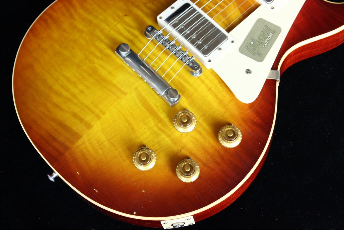 Gibson Custom Collector’s Choice #39 Andrew Raymond