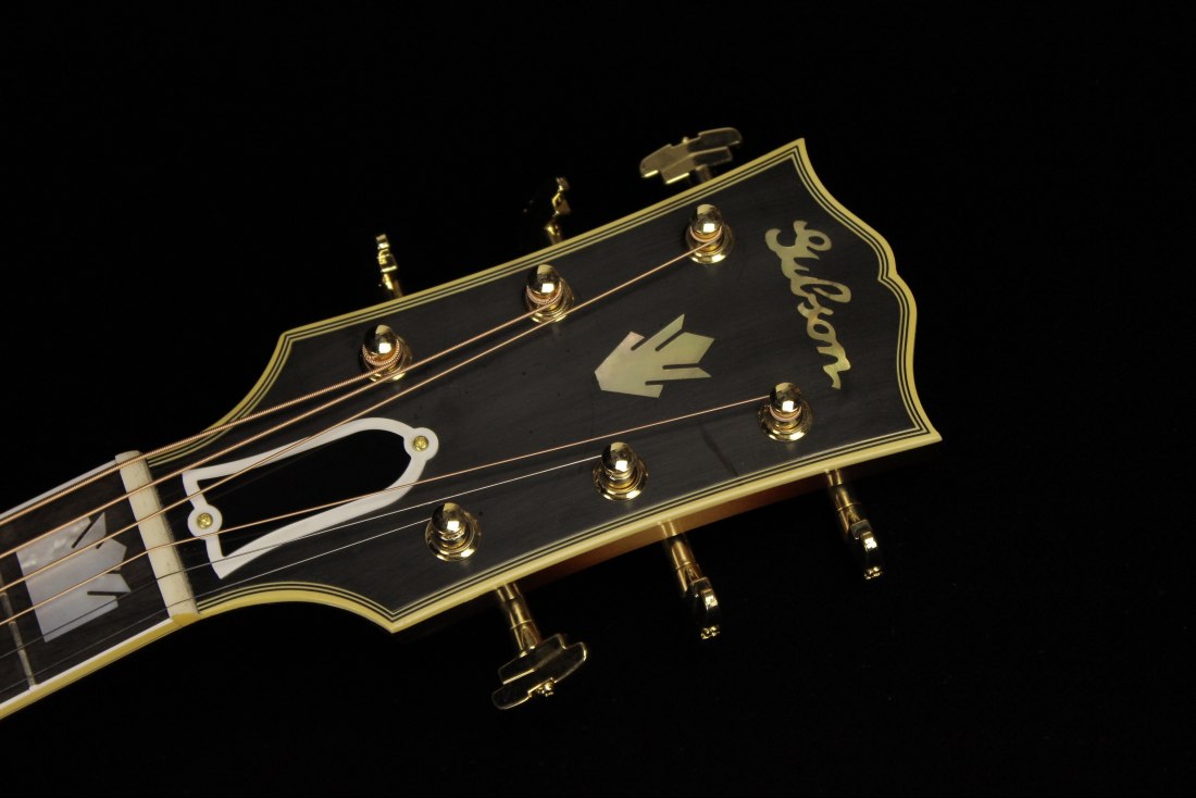 Gibson Custom Historic Pre-War SJ-200 Rosewood