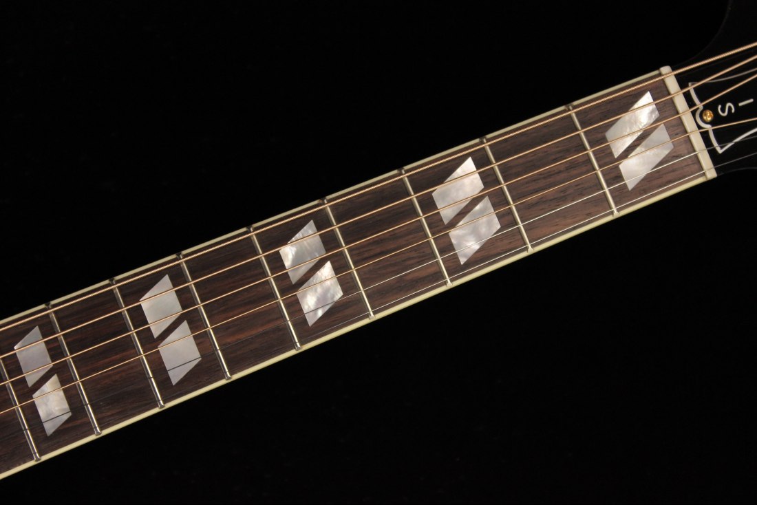 Gibson Elvis Dove
