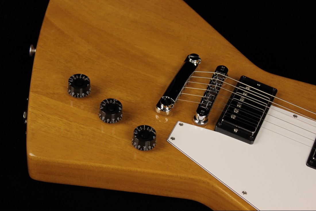 Gibson Explorer